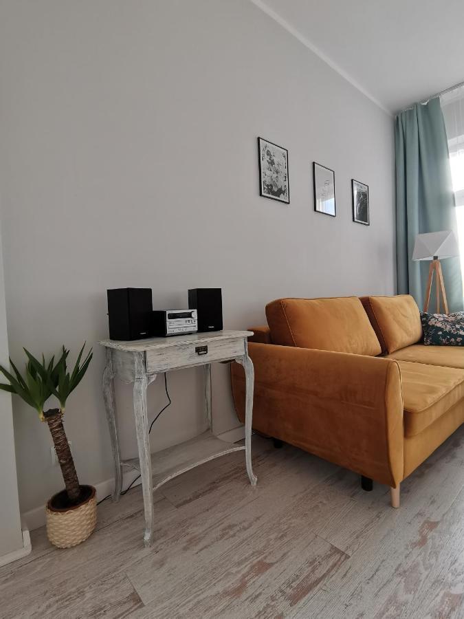 Przytulny Apartament W Centrum Kupiecka-Drzewna Apartman Zielona Góra Kültér fotó